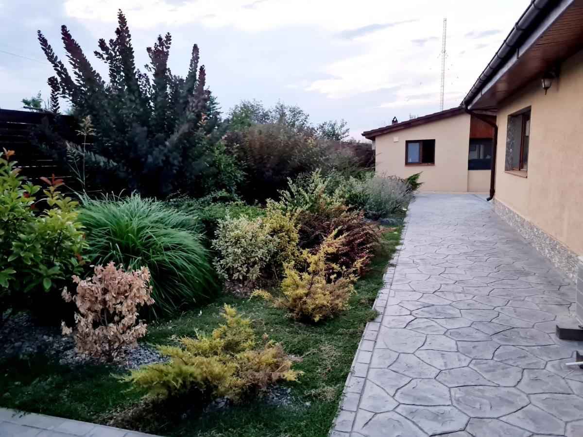 Elival House Hotel Nufaru Buitenkant foto